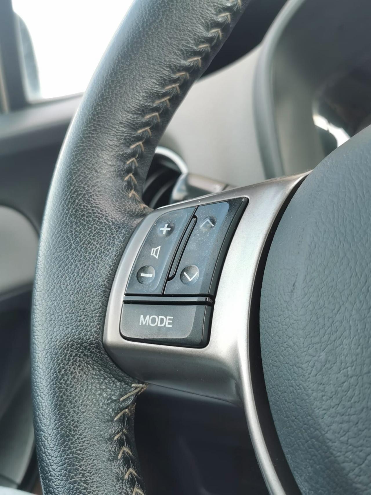 Toyota Yaris 1.0 5 porte Active - 2015