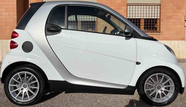 SMART ForTwo 1000 52 kW coupé passion