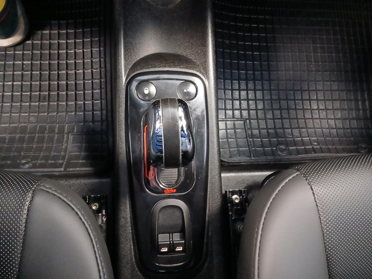 Ligier JS JS50 DCI ELEGANCE 2018 ICE