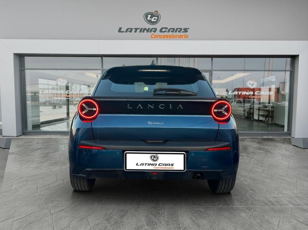 Lancia Ypsilon 1.2 mhev 110cv e-dct Con NAVIGATORE