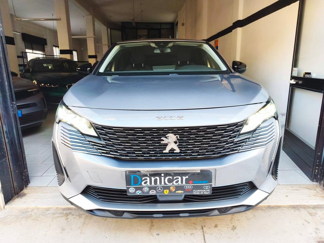 Peugeot 3008 BlueHDi 130 S&S EAT8 Allure