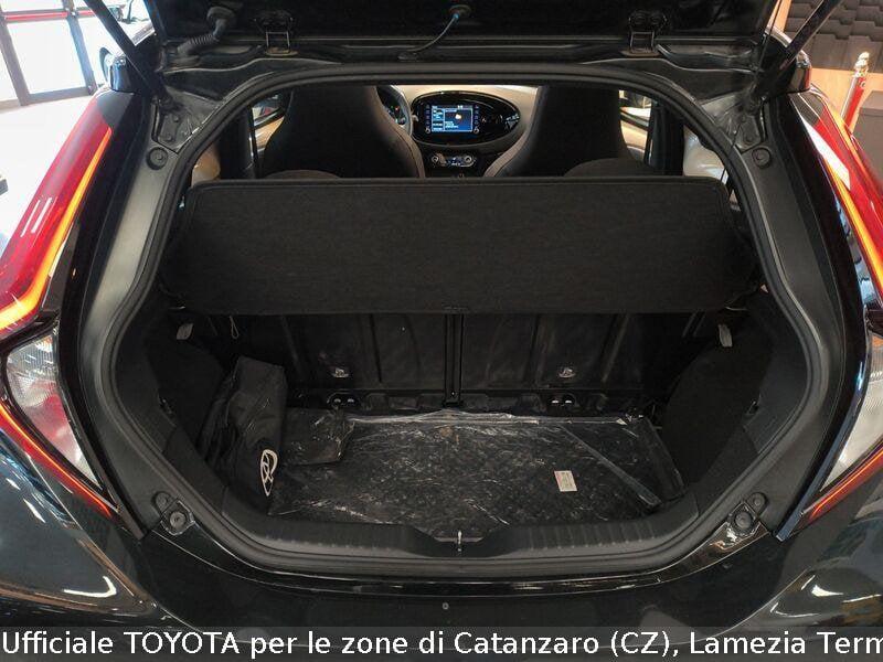 Toyota Aygo X 1.0B (72 CV) Trend Air S-CVT