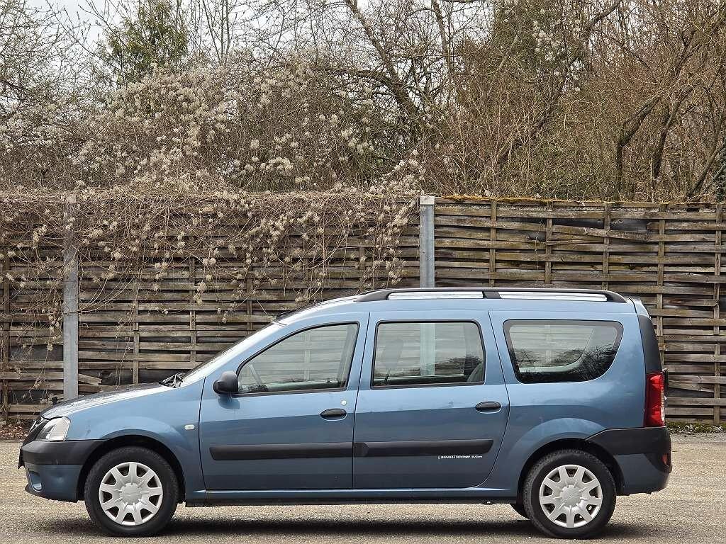 Dacia Logan 7 posti