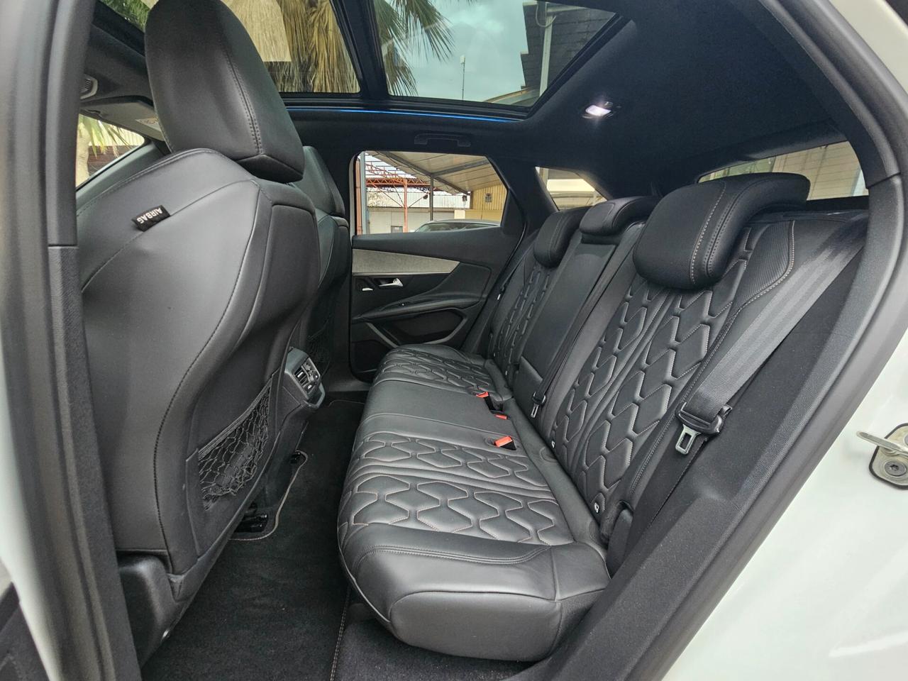 Peugeot 3008 BlueHDi 180 S&S EAT8 GT