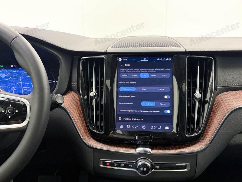 Volvo XC60 XC60 T6 PLUG IN RECHARGE PHEV ULTIMATE DARK AWD AUT