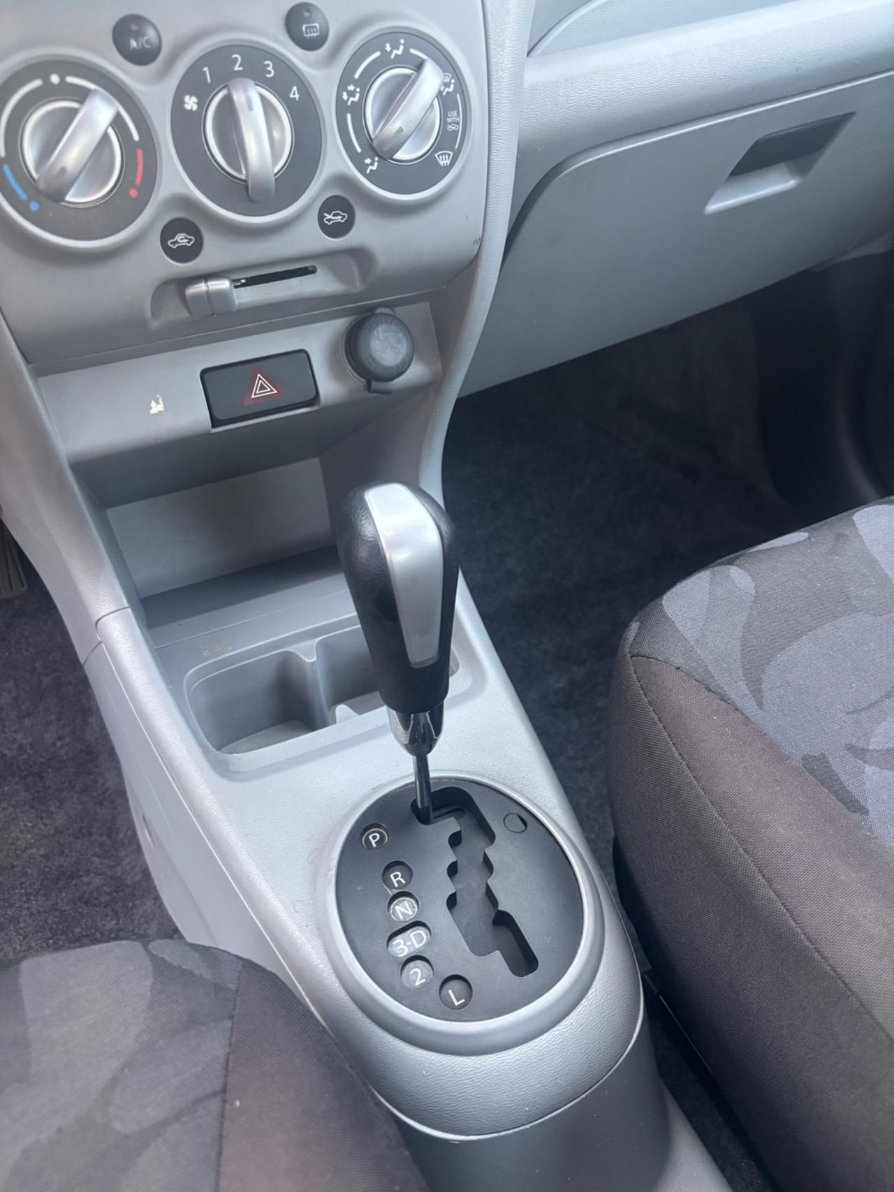 Suzuki Alto 1.0 benz automatica