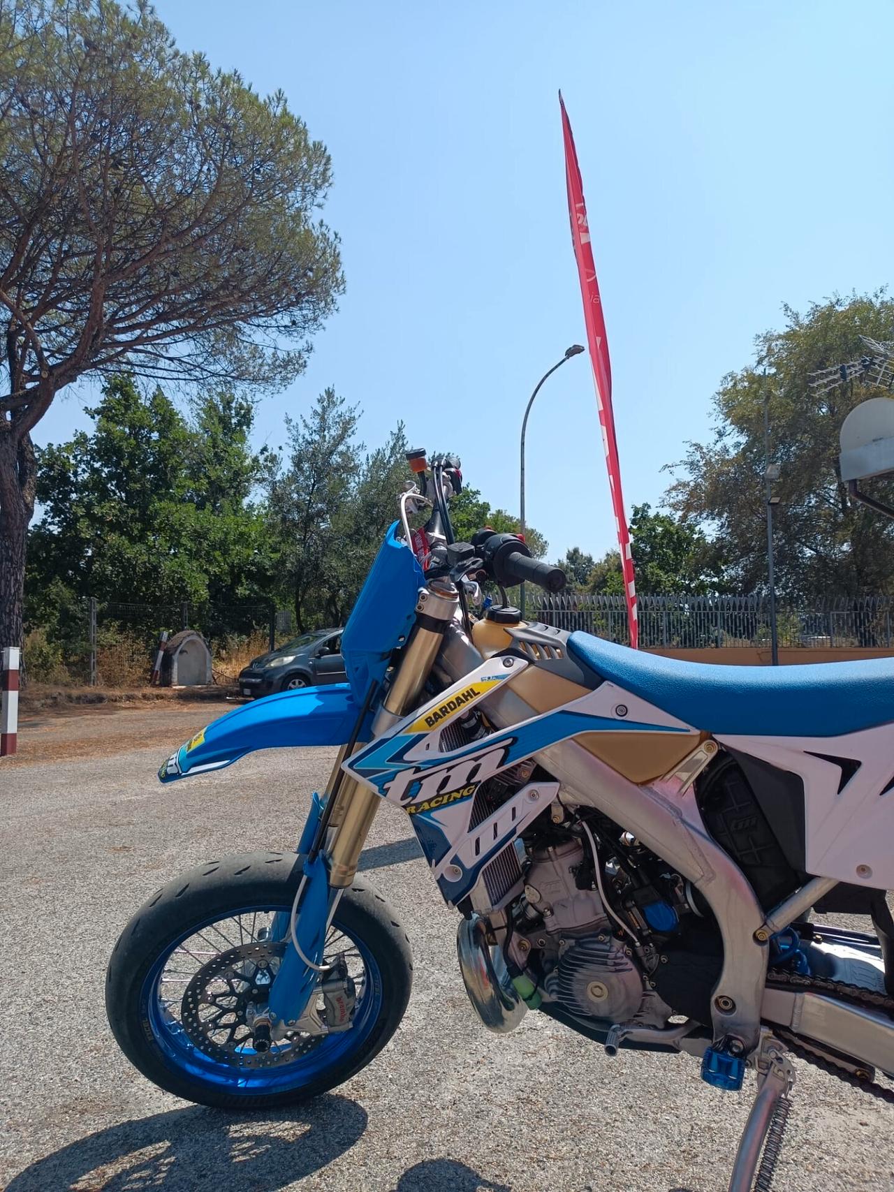 Tm SMR 300 ES Fi 2T