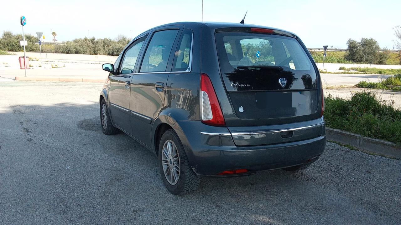 Lancia MUSA 1.3 Multijet 16V 90 CV Oro Plus
