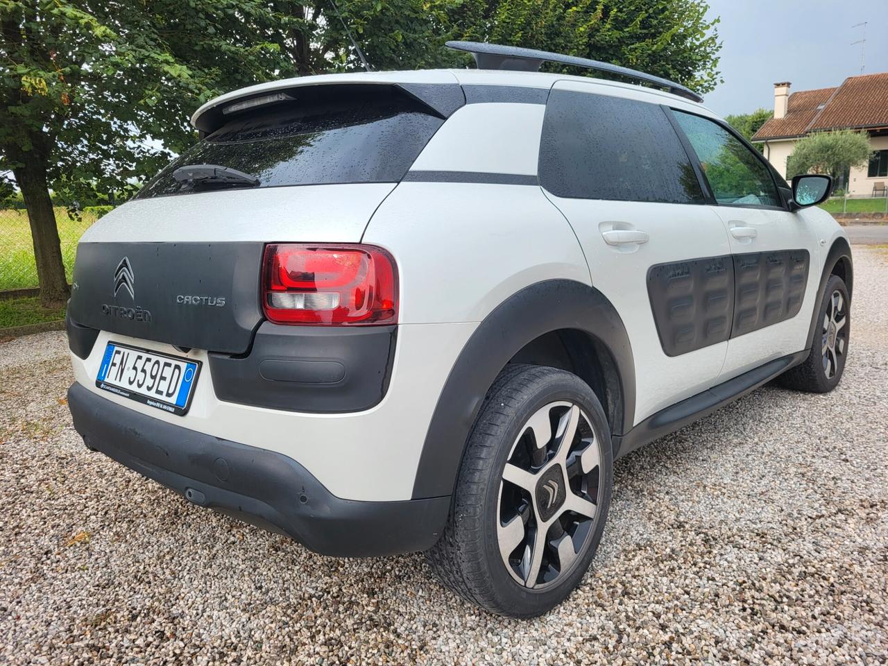Citroen C4 Cactus PureTech 82 Shine