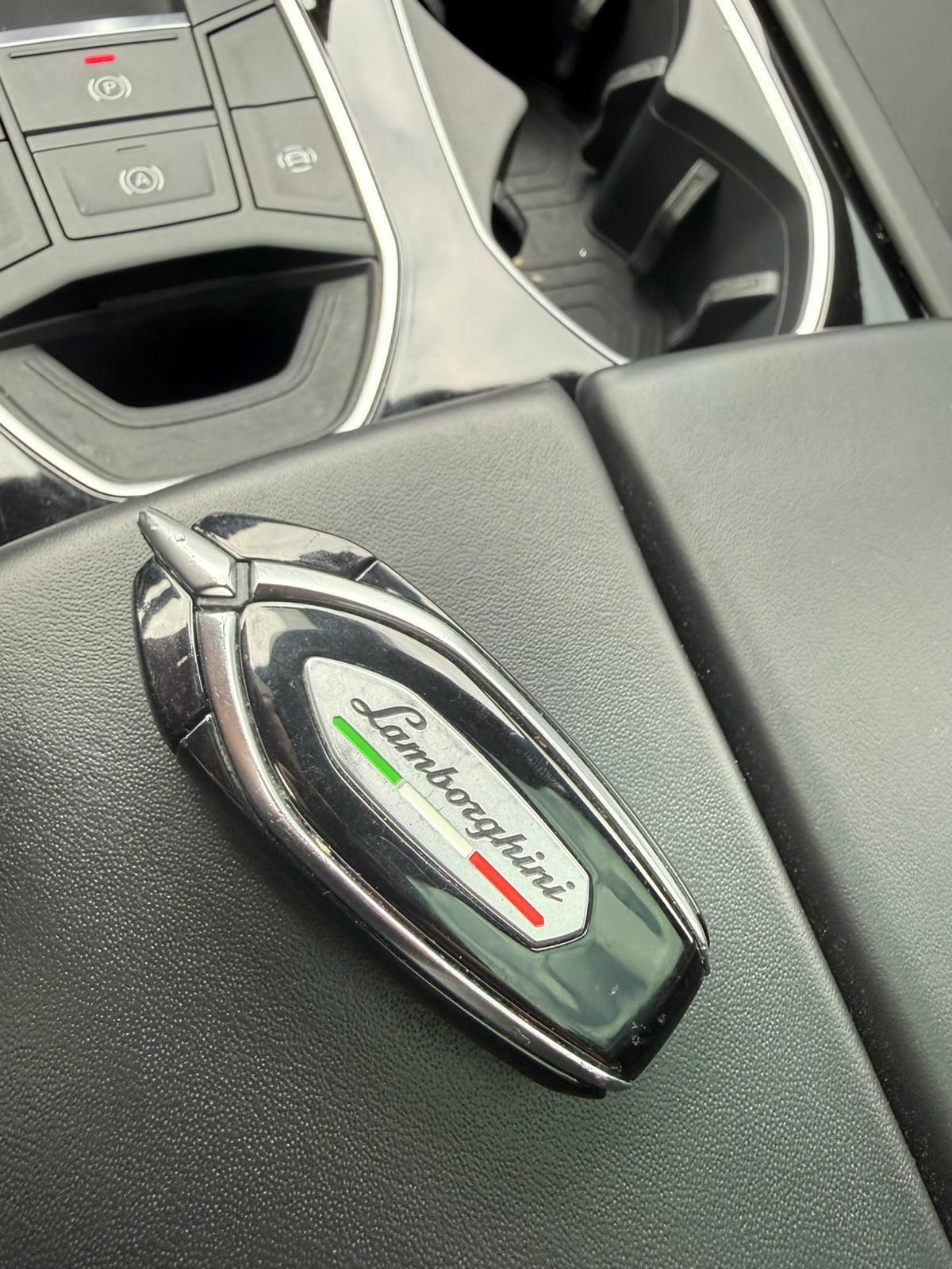 Lamborghini Urus 4.0