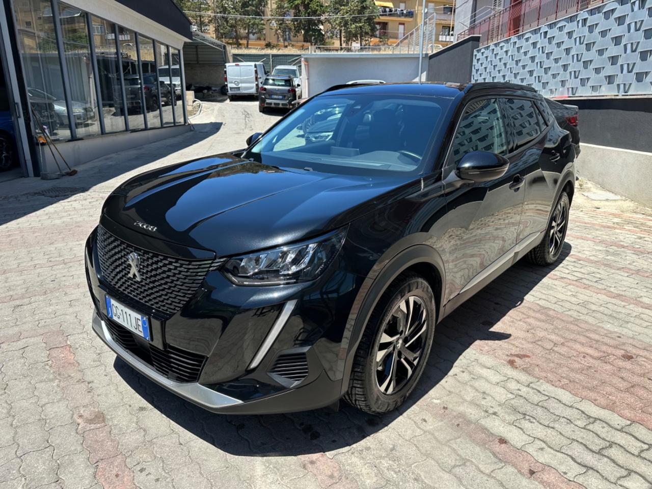 Peugeot 2008 BlueHDi 130 S&S EAT8 Allure 2021