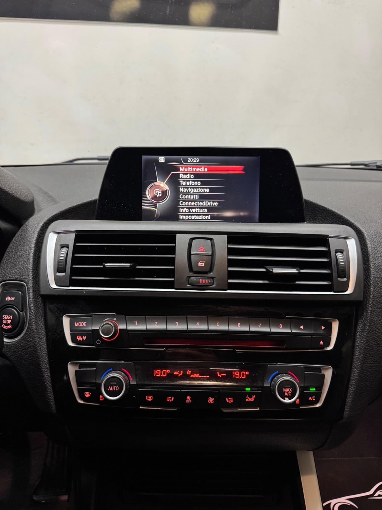 Bmw 116 116d 5p. Efficient Dynamics Urban
