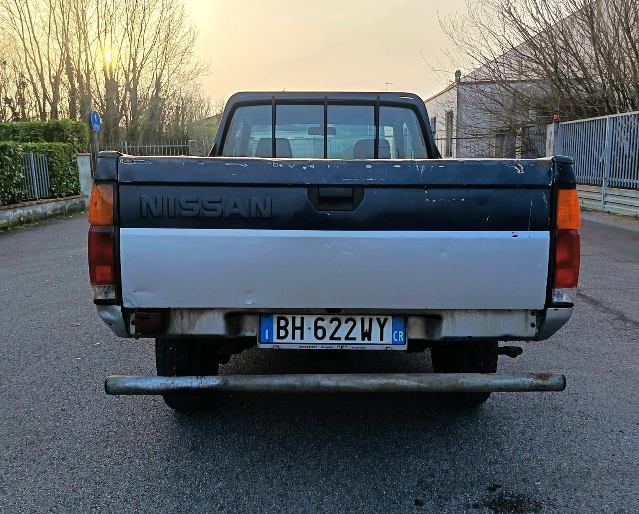 Nissan King Cab Pick-up