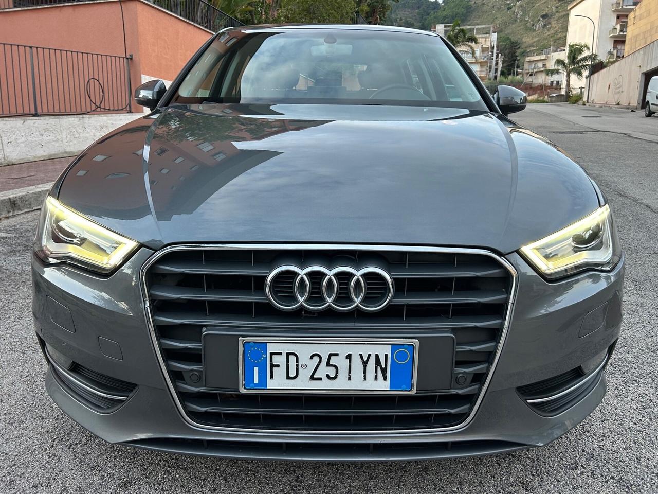 Audi A3 SPB 1.6 TDI strafull!!!!