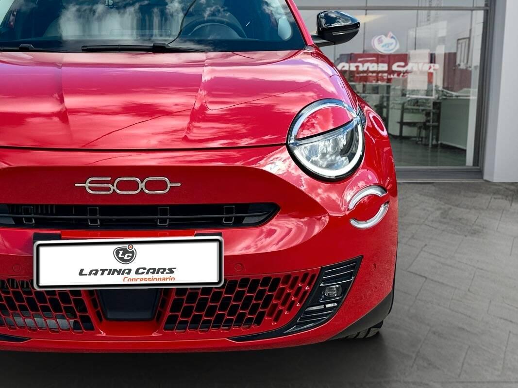 Fiat 600 1.2 hybrid La Prima 110cv AUTOM E TELECAM