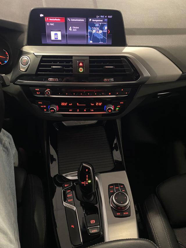 BMW X3 sDrive18d Business Advantage