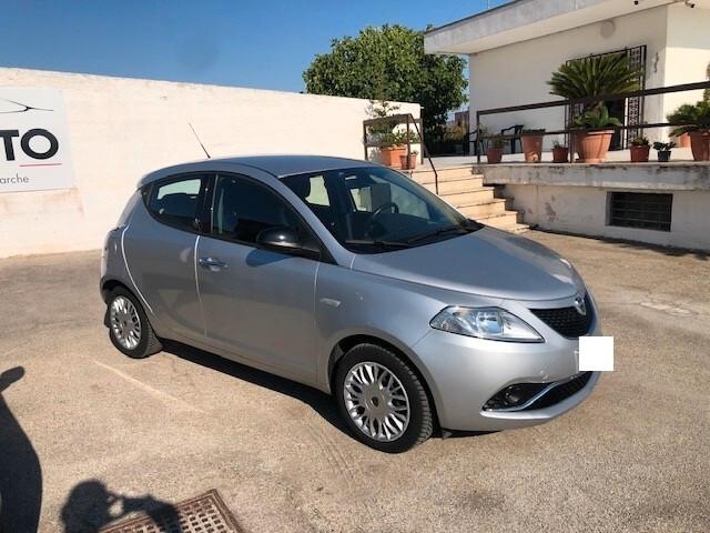 Lancia Ypsilon 1.3 MJT 16V 95 CV 5 porte S&S Gold