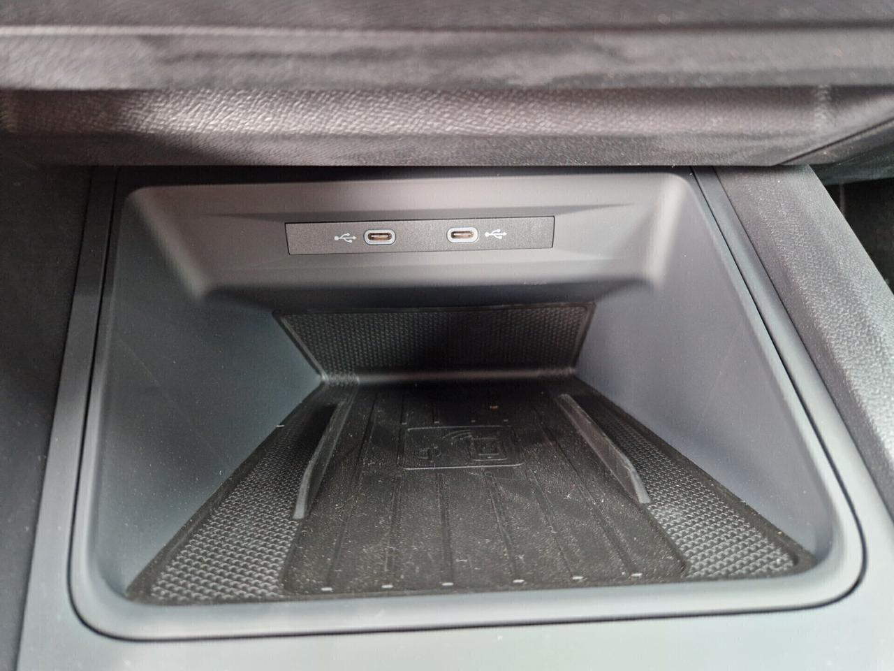 Cupra Formentor 1.4 e-Hybrid DSG 204CV