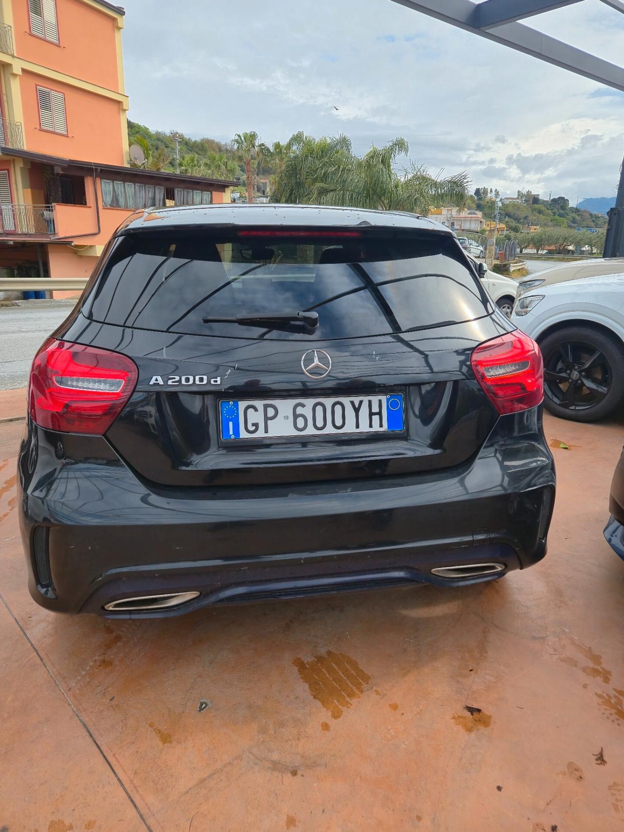 Mercedes-benz A 200 d Automatic Premium