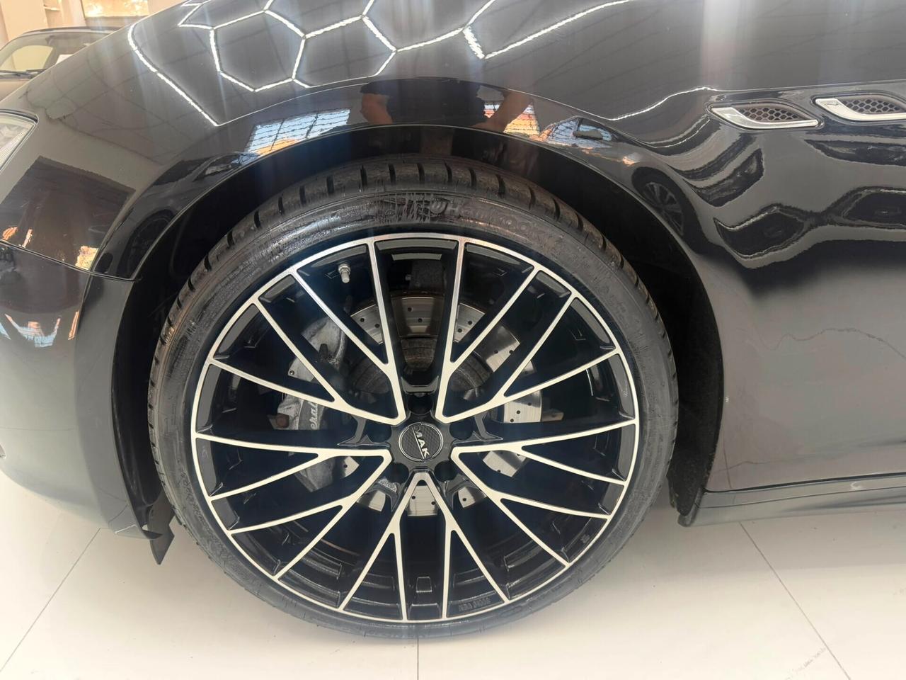Maserati Ghibli V6 Diesel 275 CV