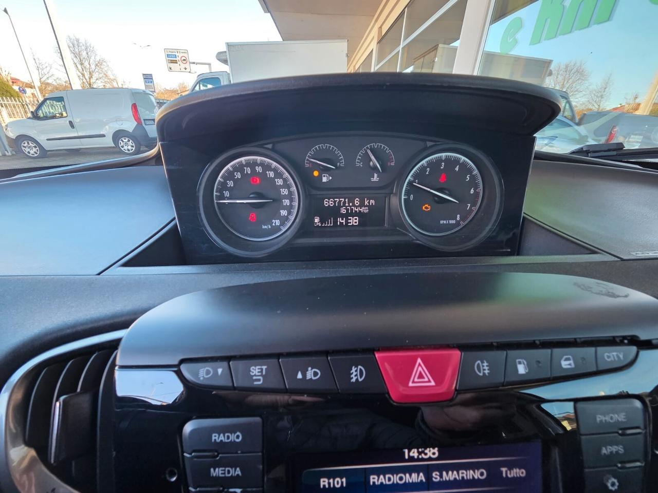 Lancia Ypsilon 1.2 69 CV 5 porte GPL Ecochic Gold