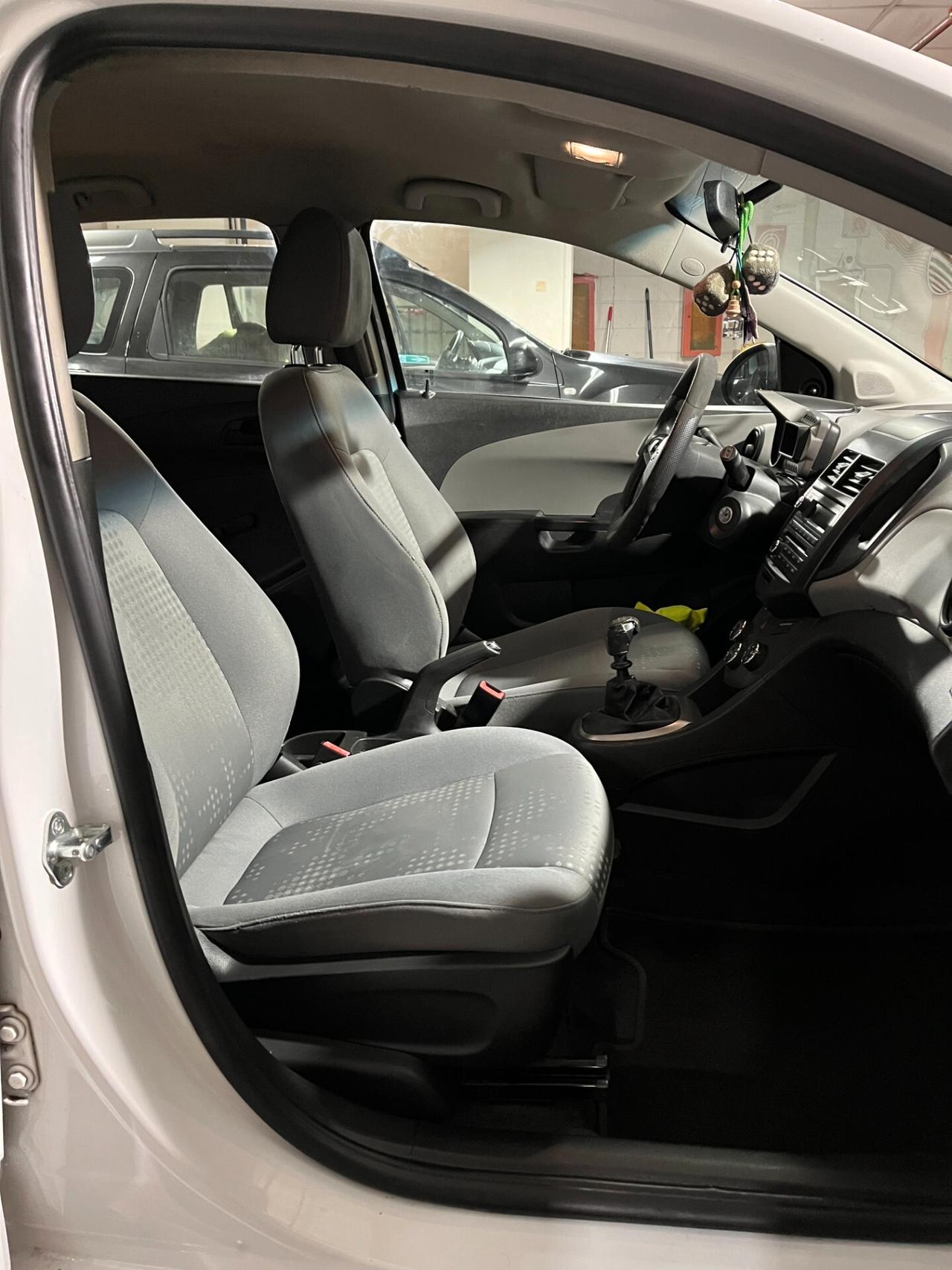 Chevrolet Aveo 1.2 LS