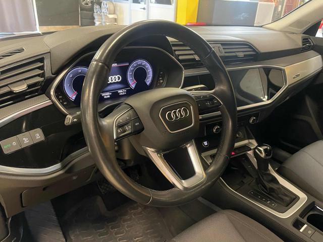 AUDI Q3 35 TDI S tronic Business Advanced