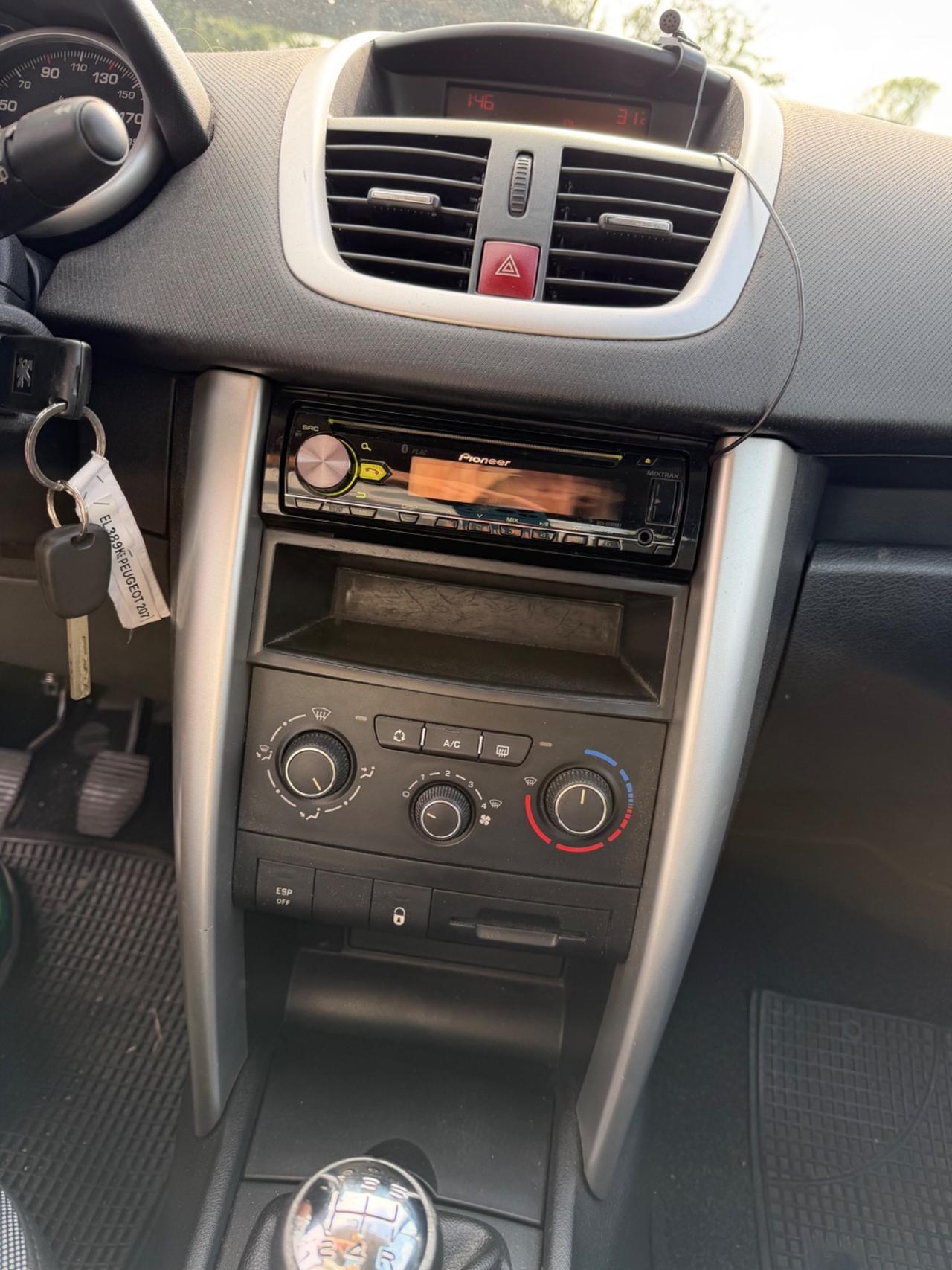 Peugeot 207 1.4 HDi 70CV 5p. Energie