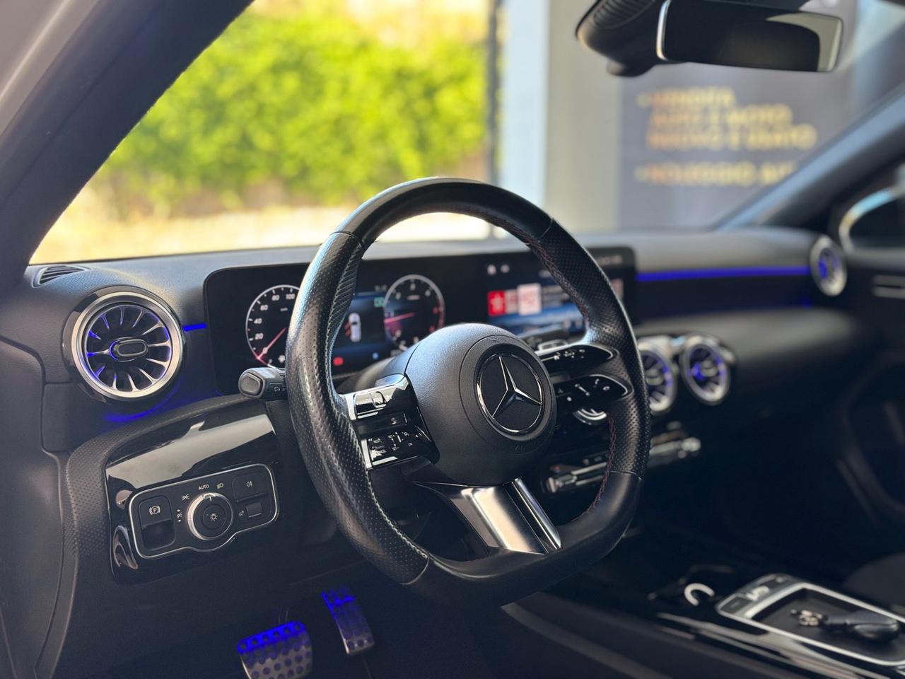 Mercedes-benz A 200 d Automatic AMG Line Premium Plus