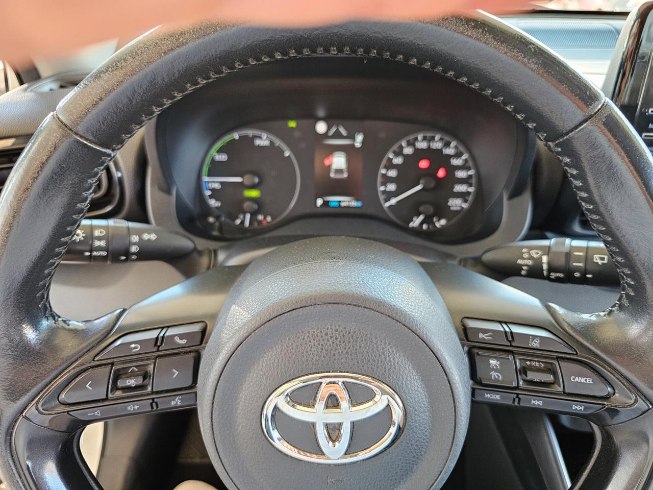 Toyota Yaris 1.5 Hybrid 5 porte Business