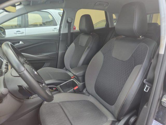 OPEL Grandland 1.6 PHEV aut. FWD Business Elegance
