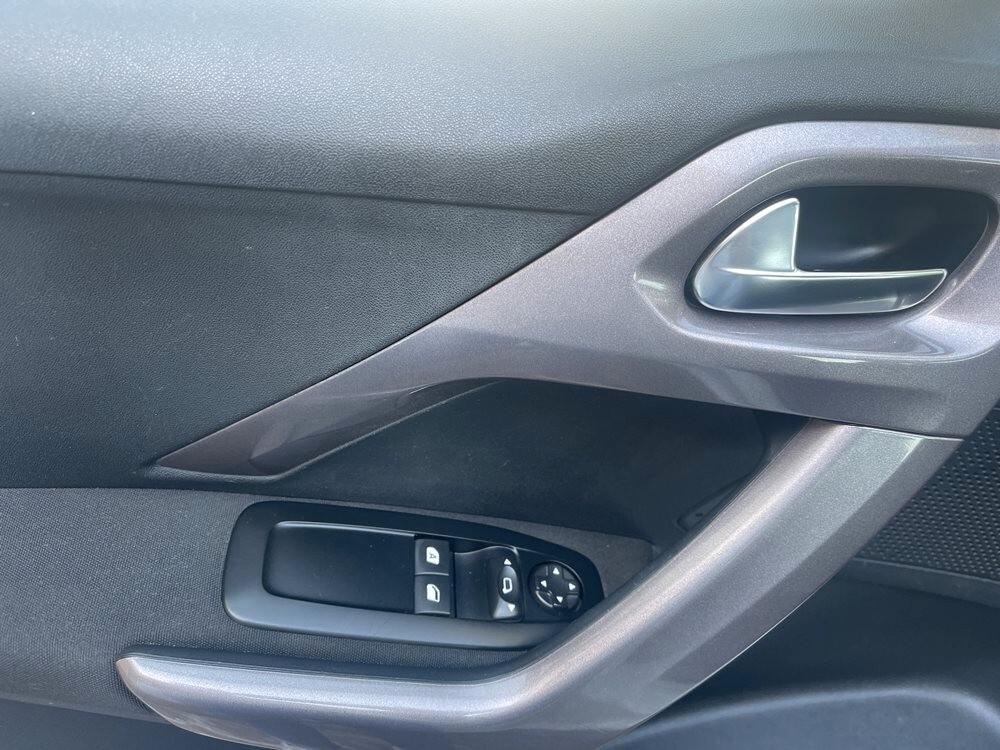 Peugeot 2008 1.6 e-HDi 92 CV Stop&Start ETG6 Allure NEO PATENTATI AUTOMATICA