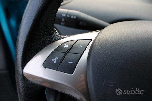 Lancia Ypsilon 1.0 69cv firefly hybrid gold