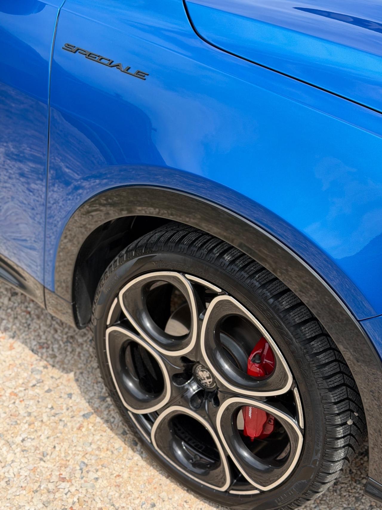 Alfa Romeo TONALE SPECIALE FULLOPT UNICOPR