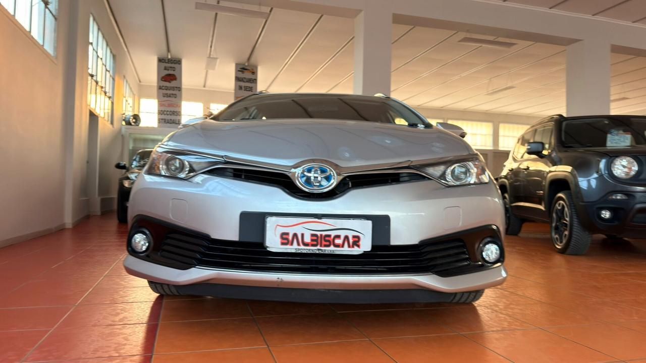 Toyota Auris 1.8 Hybrid Lounge