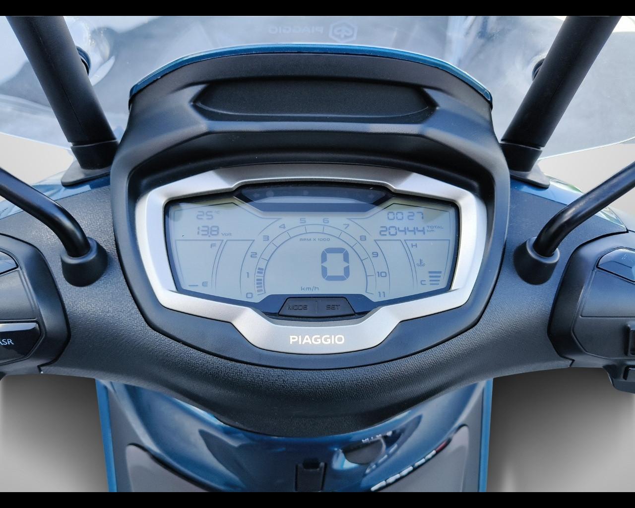 PIAGGIO Beverly 400 - ABS-ASR