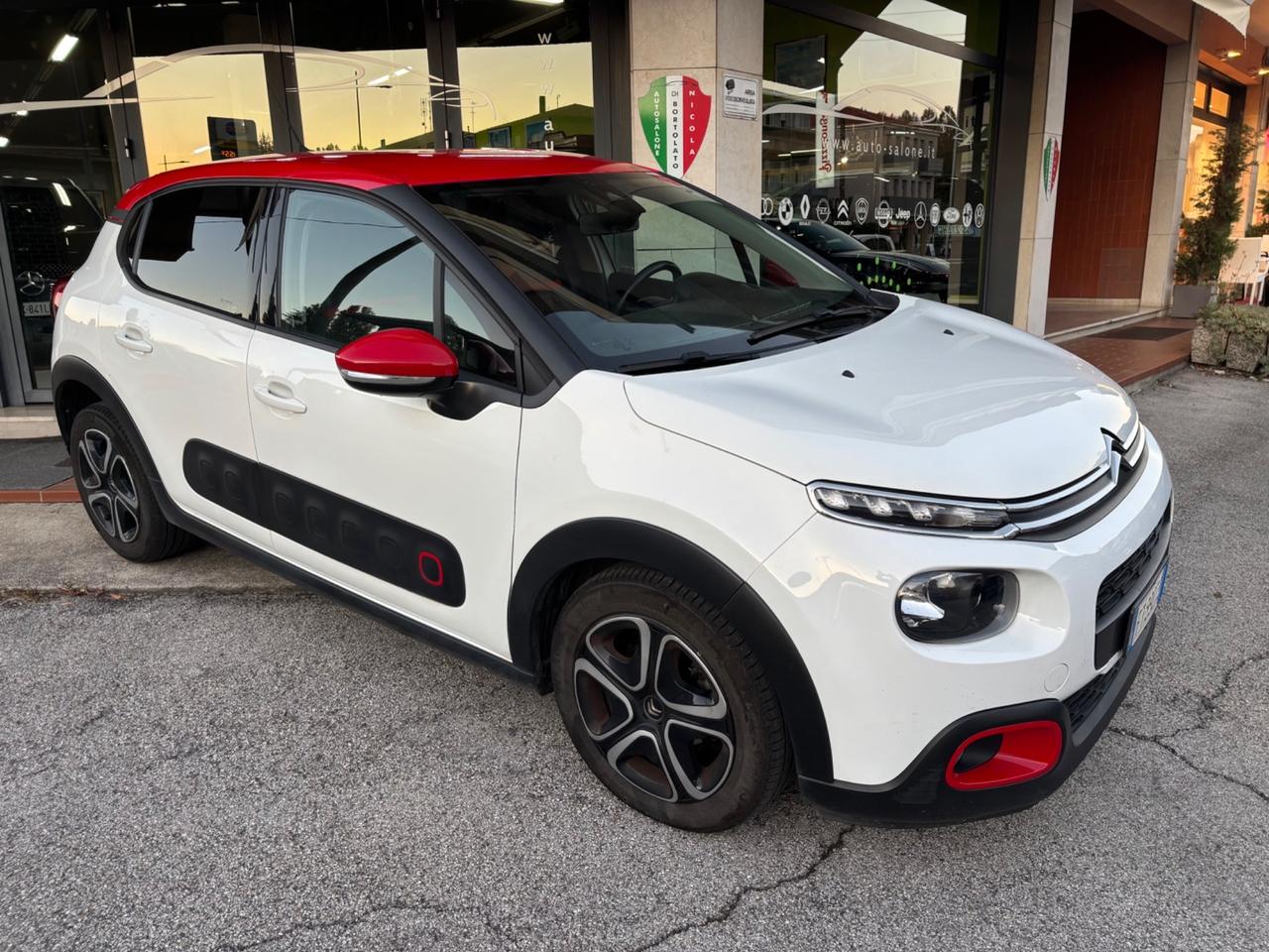 Citroen C3 PureTech 82 Shine ok neopatentati