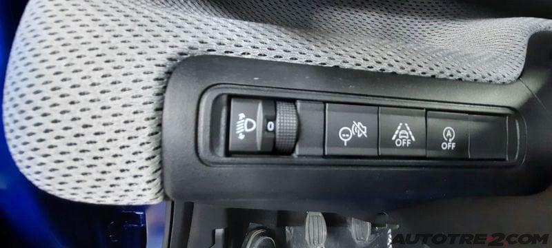 Citroën C3 PureTech 100 S&S PLUS DA € 13480 DETAX!!