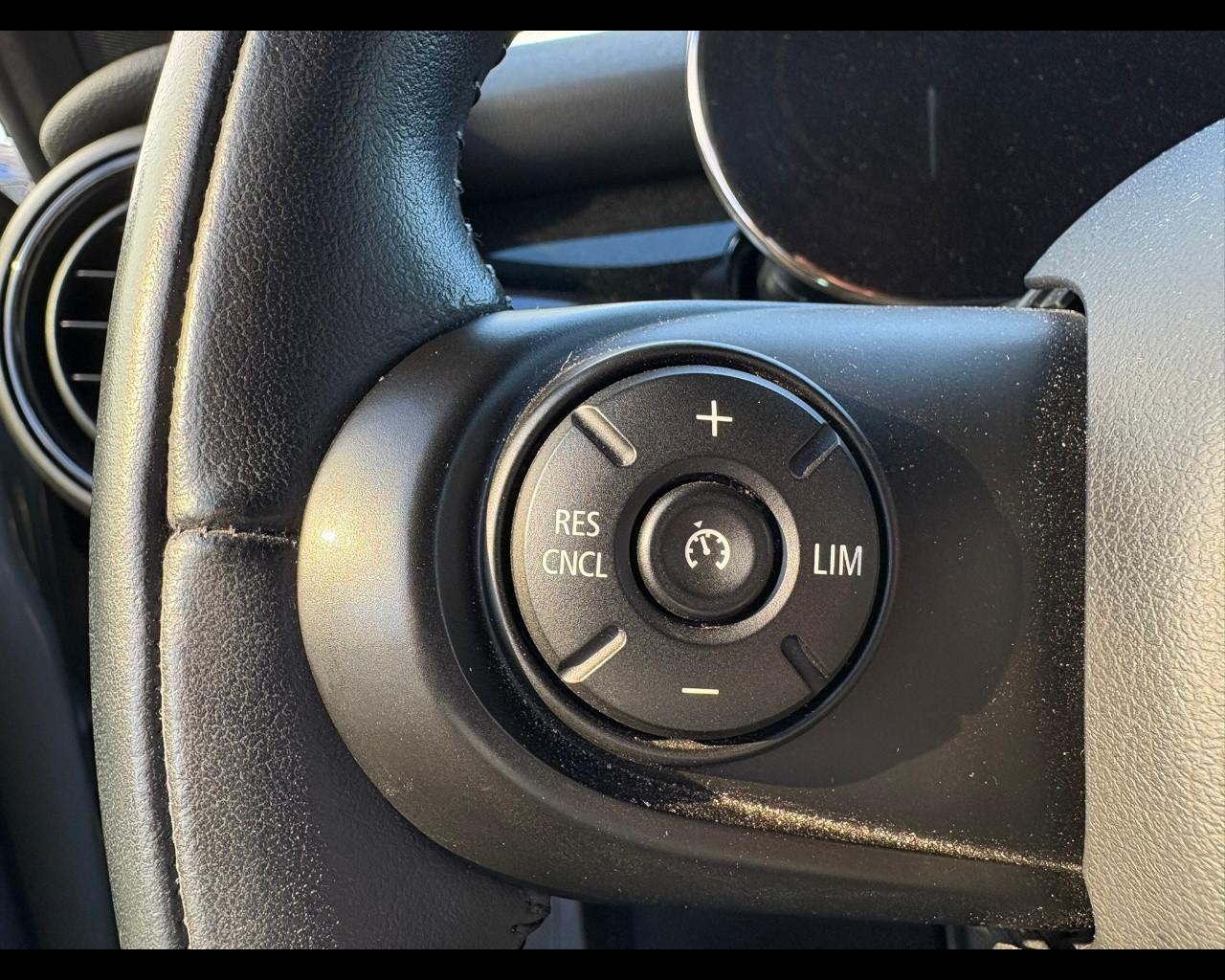 MINI Mini Full El. (F56) - Mini Cooper SE M