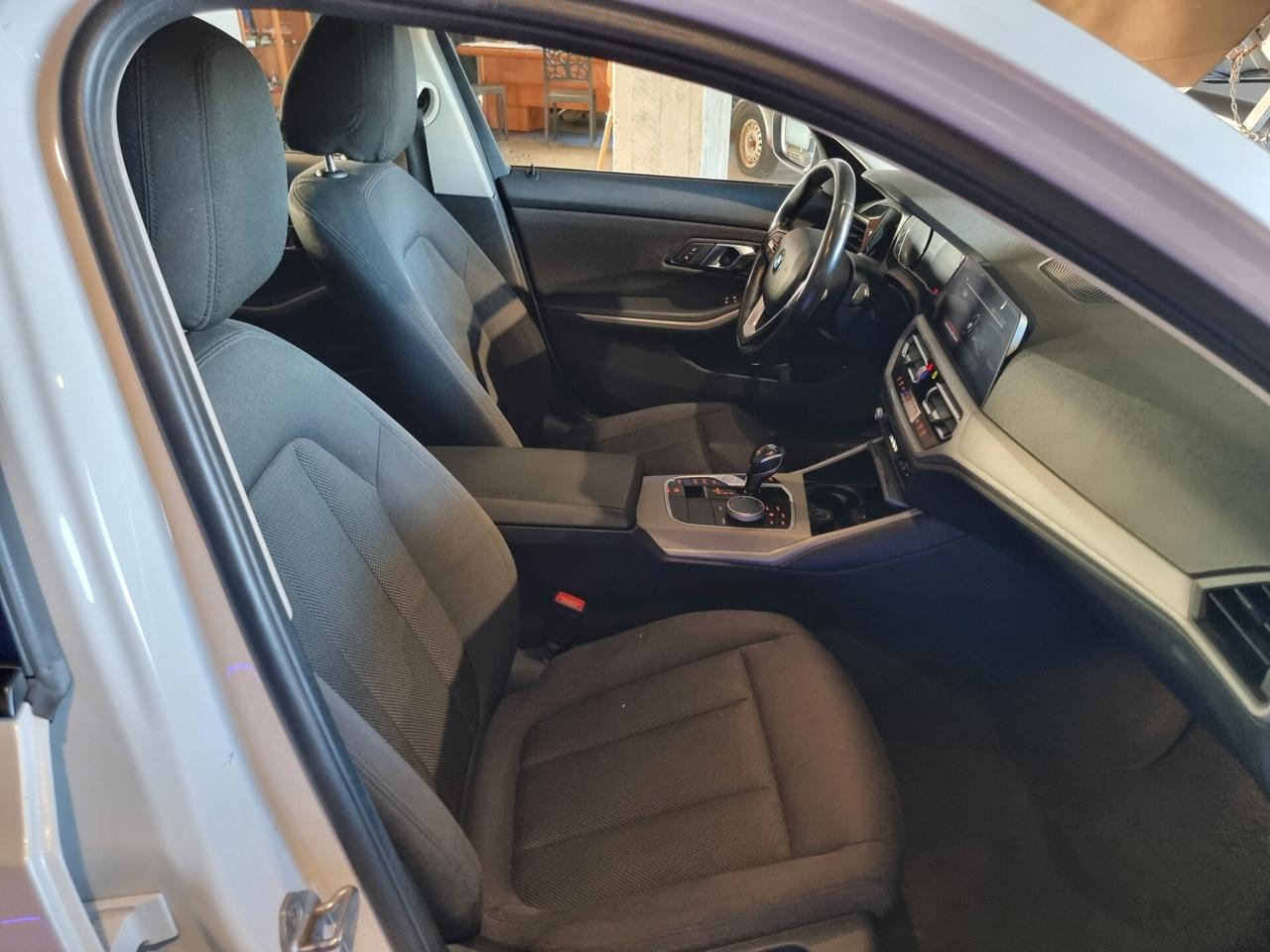 Bmw 318 318d 48V Touring Sport