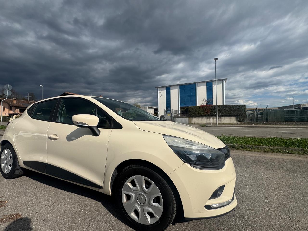 Renault Clio dCi 8V 75CV Start&Stop 5 porte Energy Life