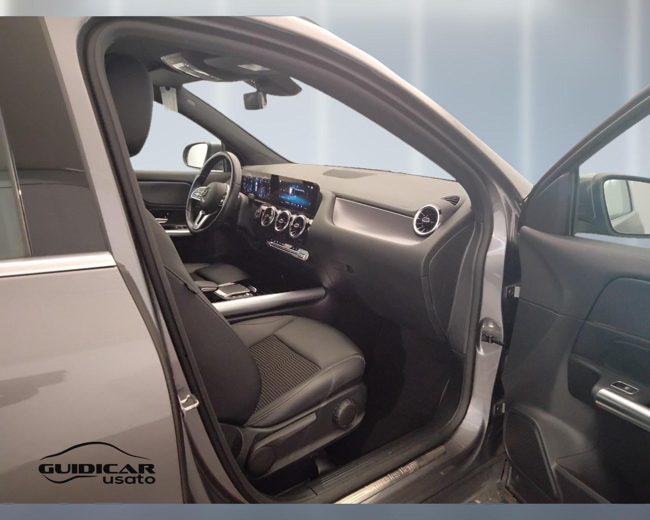 Mercedes-Benz GLA-H247 2020 - GLA 180 d Sport Plus auto