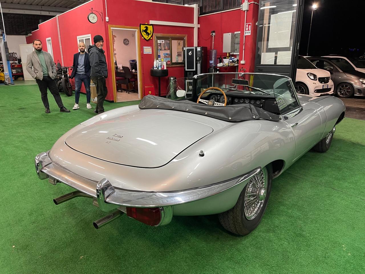 Jaguar E-Type Cabrio 4.2 Cambio Manuale Da Concorso PERMUTE RATE
