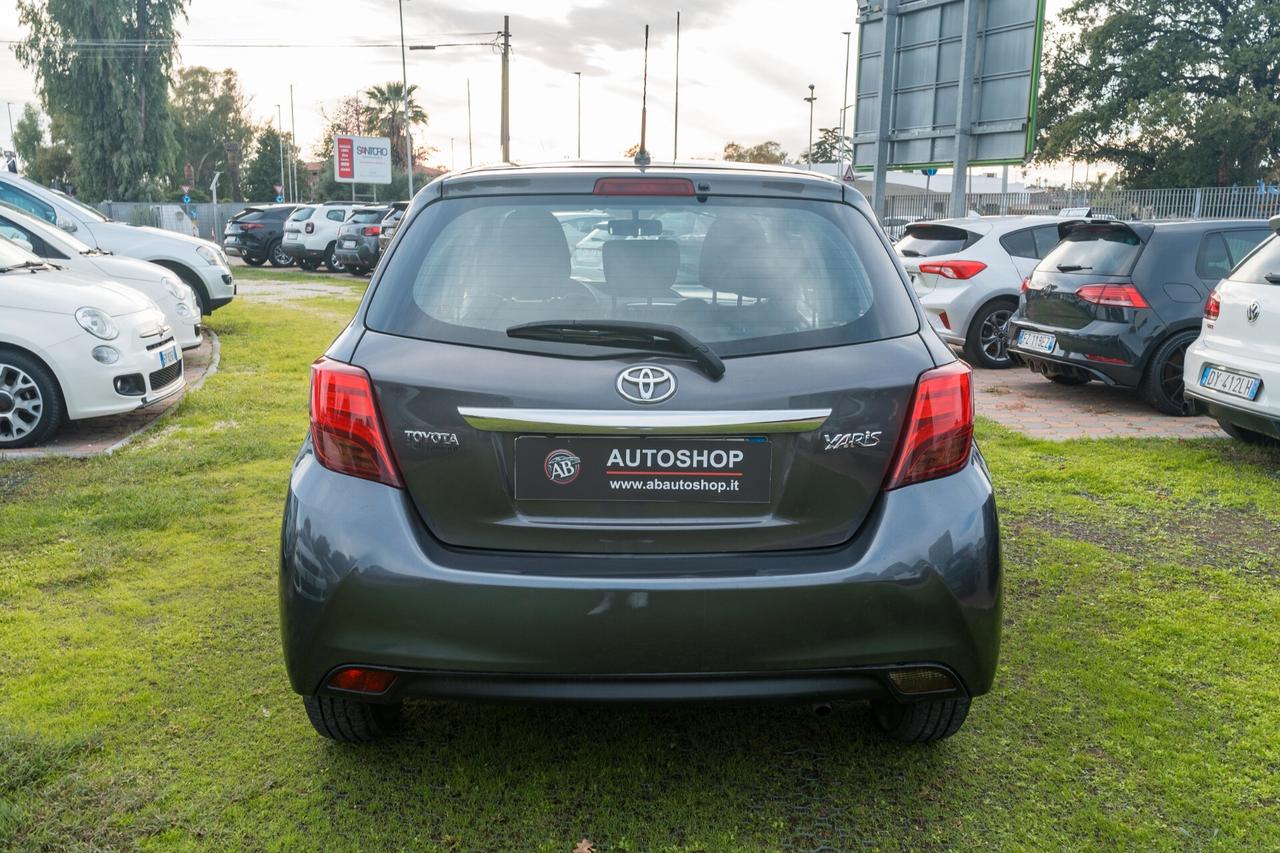 Toyota Yaris 1.0 5 porte Active