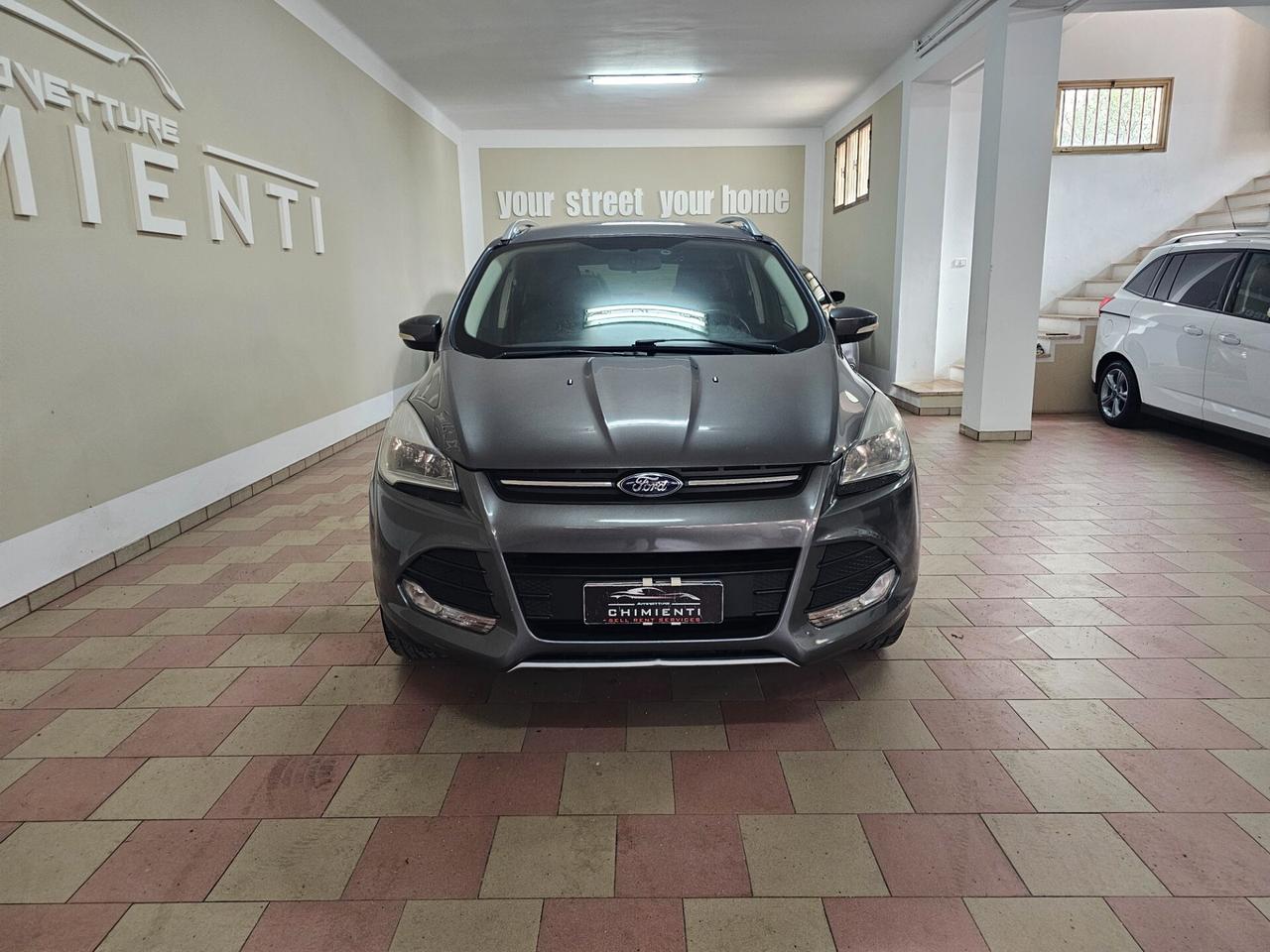 Ford Kuga 2.0 TDCI 140 CV 2WD Titanium