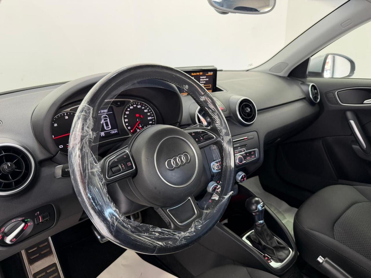 Audi A1 SPB 1.6 TDI 90 CV-S TRONI-S LINE-GARANTITA-2017