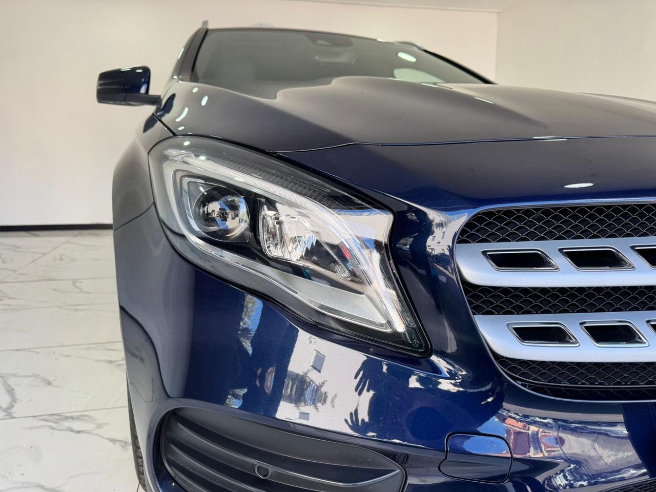 Mercedes-benz GLA 200 d Automatic 4Matic Premium-AMG-FULL-2017