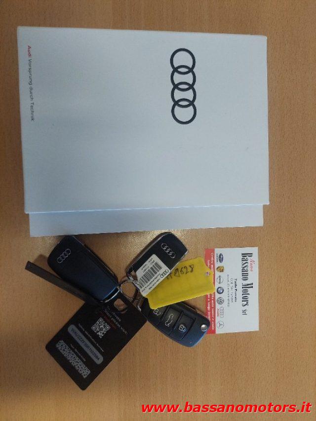 AUDI Q3 SPB 35 TFSI S tronic S line edition Identity Black