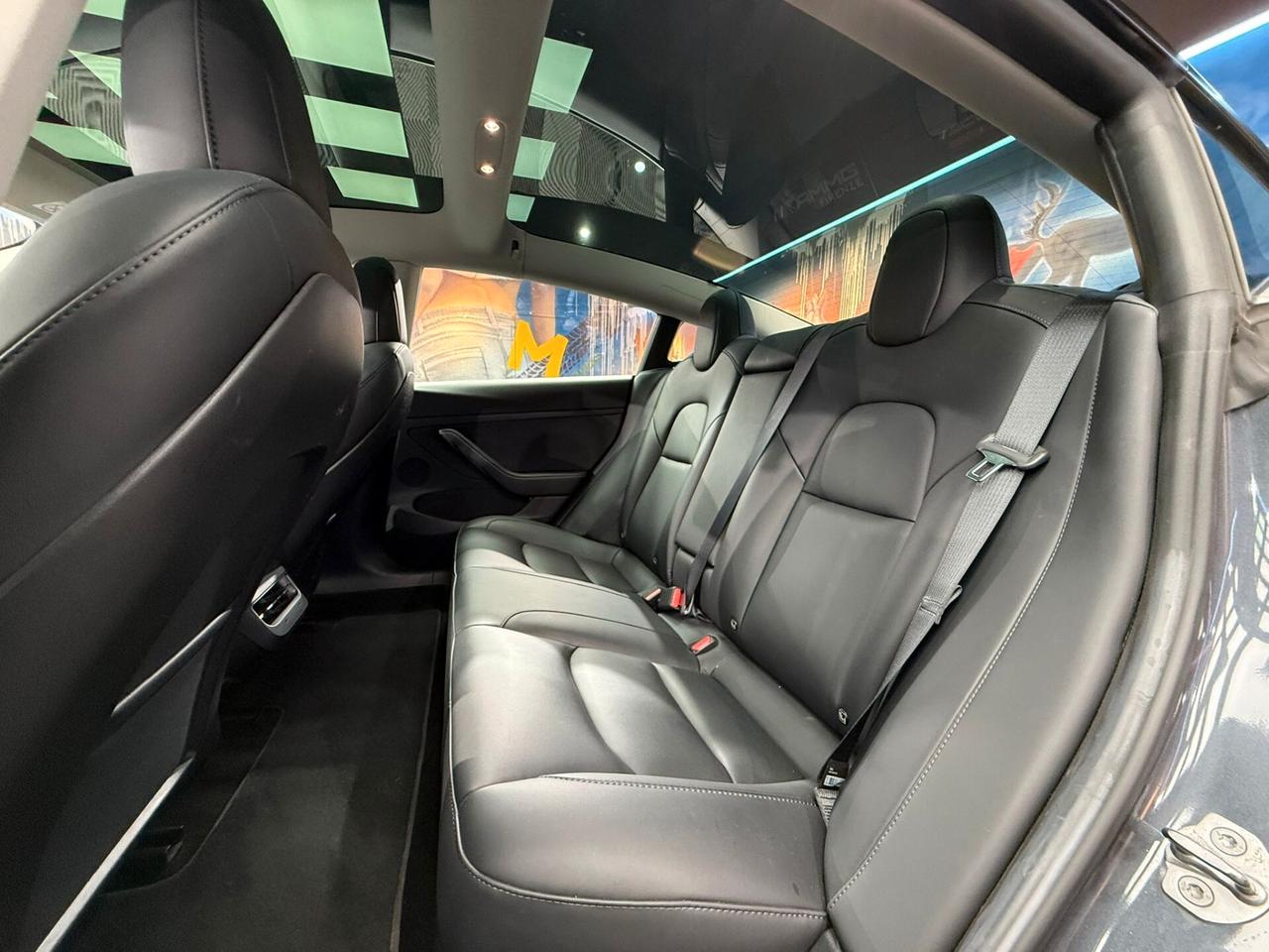 Tesla Model 3 Long Range AWD Performance (284)