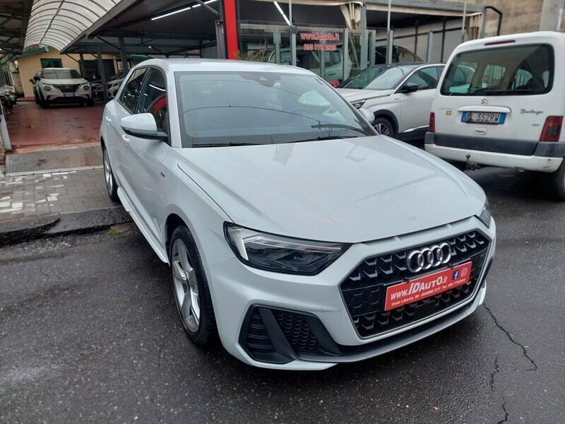 Audi A1 SPB 30 TFSI S tronic line edition
